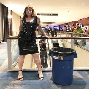 Meet your Posher, Rose